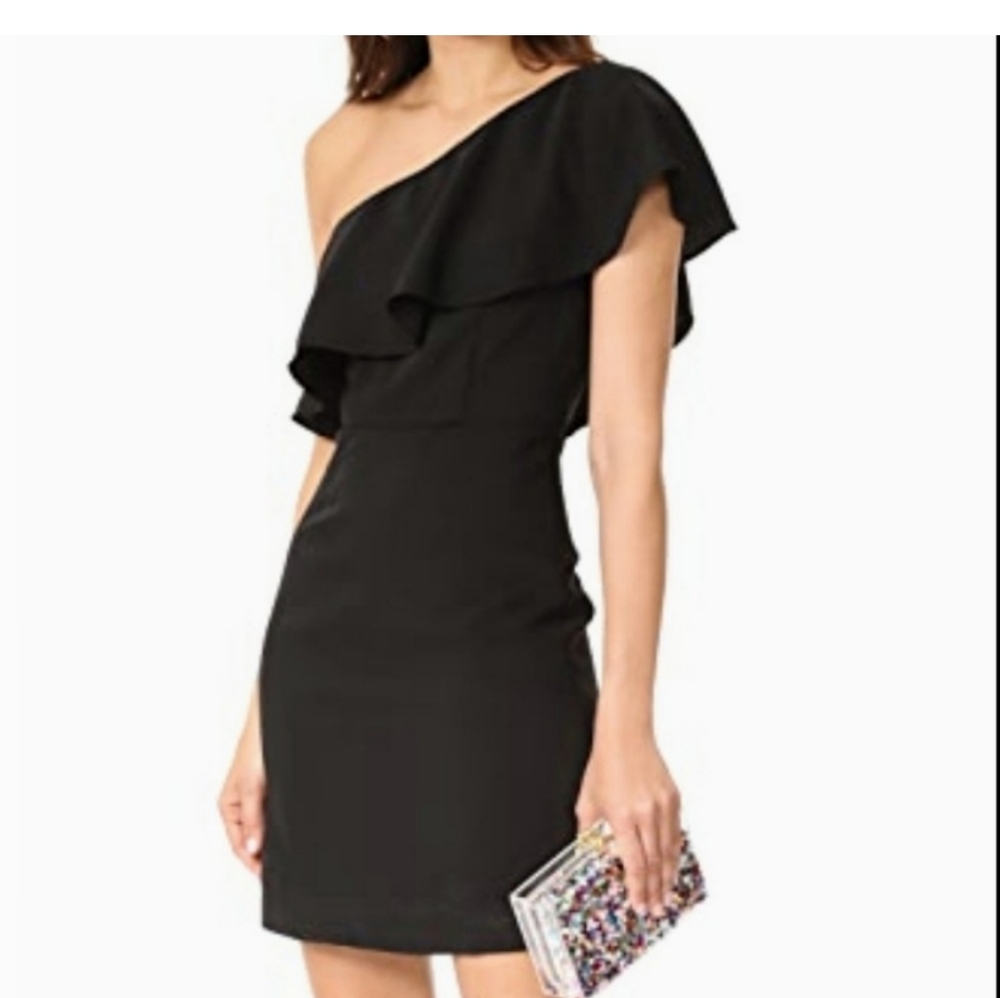 BB DAKOTA elegant Black One-Shoulder Dress Size 0